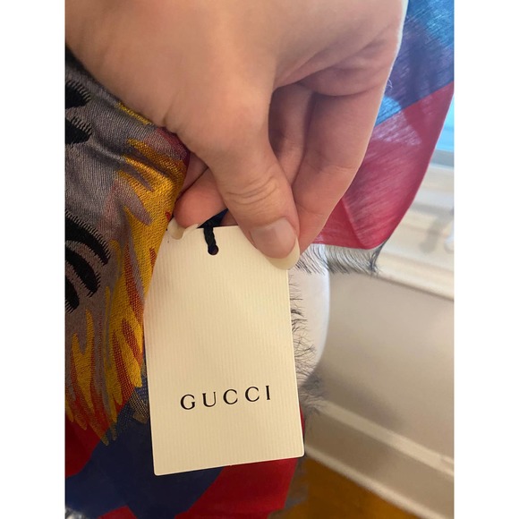 NWT Gucci Shining Tiger Head Red and Blue Stripe Scarf Wrap - Picture 5 of 9